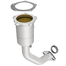 Load image into Gallery viewer, MagnaFlow Direct Fit Catalytic Converter 98-00 Kia Sportage Front