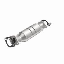 Load image into Gallery viewer, MagnaFlow Direct Fit Catalytic Converter 06-10 Hyundai Elantra 2.0L Rear/2011 Kia Soul 2.0L Rear