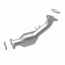 Load image into Gallery viewer, MagnaFlow Direct Fit Catalytic Converter 02-04 Tacoma 3.4L front 50S