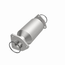 Load image into Gallery viewer, MagnaFlow Direct Fit Catalytic Converter 05-10 Honda Odyssey 3.5L