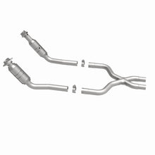 Load image into Gallery viewer, MagnaFlow Direct Fit Catalytic Converter 2011 Ford Mustang 3.7L