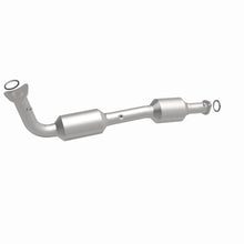 Load image into Gallery viewer, MagnaFlow Direct Fit Catalytic Converter 07-09 Toyota Tundra/Sequoia V8 4.7L