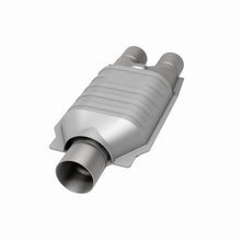 Load image into Gallery viewer, MagnaFlow Universal Catalytic Converter 2inch Inlet/2.5inch Outlet Dual/Single Oval Shape