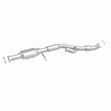 Load image into Gallery viewer, MagnaFlow Direct Fit Catalytic Converter 02-05 Hyundai Sonata 2.7L
