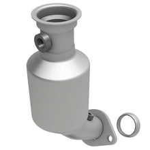 Load image into Gallery viewer, MagnaFlow Direct Fit Catalytic Converter 02-03 Liberty D/S Frt 3.7L