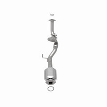 Load image into Gallery viewer, MagnaFlow Direct Fit Catalytic Converter 97-02 Toyota Camry 3.0L