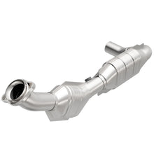 Load image into Gallery viewer, MagnaFlow Direct Fit Catalytic Converter 03-04 Exped 4.6L Driver Side OEM