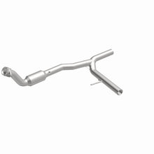 Load image into Gallery viewer, MagnaFlow Direct Fit Catalytic Converter OEM 05-08 Ford F150 4.2L V6 (Passenger Side)