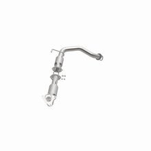 Load image into Gallery viewer, MagnaFlow Direct Fit Catalytic Converter 08-15 Toyota Sequoia