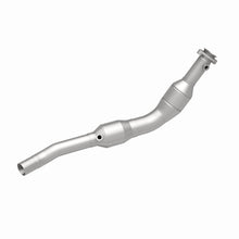 Load image into Gallery viewer, MagnaFlow Direct Fit Catalytic Converter 05-08 LR3/RR Sport Driver Side