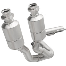 Load image into Gallery viewer, MagnaFlow Direct Fit Catalytic Converter 99-00 Grand Cherokee 4.0L