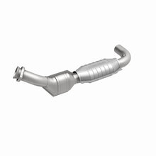 Load image into Gallery viewer, MagnaFlow Direct Fit Catalytic Converter 97-98 Ford Trucks 4.2L