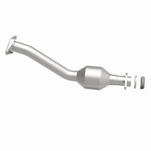 Load image into Gallery viewer, MagnaFlow Direct Fit Catalytic Converter 2012-2013 JUKE 1.6L Underbody