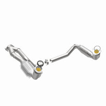 Load image into Gallery viewer, MagnaFlow Direct Fit Catalytic Converter 99-00 Chevy Pickups 4.3L