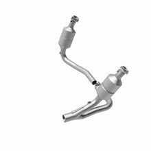 Load image into Gallery viewer, MagnaFlow Direct Fit Catalytic Converter 04 Dakota 3.7/4.7 4WD OEM
