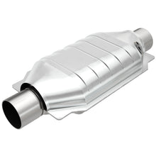 Load image into Gallery viewer, MagnaFlow Universal Catalytic Converter 2.25 W/O2 Boss