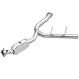 MagnaFlow Direct Fit Catalytic Conv 06-09 Ford Expedition / 07-09 Lincoln Navigator/Navigator L P/S