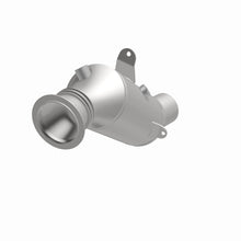 Load image into Gallery viewer, MagnaFlow Direct Fit Catalytic Converter 2015 BMW 640i/740i Underbody