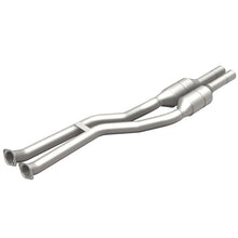 Load image into Gallery viewer, MagnaFlow Direct Fit Catalytic Converter BMW 3 01-06 Rear OEM