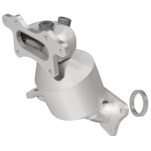 Load image into Gallery viewer, MagnaFlow Direct Fit Catalytic Converter 09-10 Honda Fit 1.5L Front