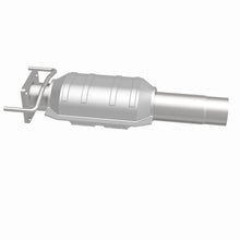Load image into Gallery viewer, MagnaFlow Direct Fit Catalytic Converter Gm