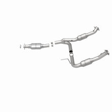 Load image into Gallery viewer, MagnaFlow Direct Fit Catalytic Converter 02-04 Explorer 4.6L