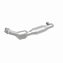 Load image into Gallery viewer, MagnaFlow Direct Fit Catalytic Converter 00-03 Ford Van 4.2L OEM