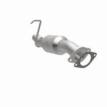 Load image into Gallery viewer, MagnaFlow Direct Fit Catalytic Converter 2007 GMC Sierra 2500 HD Classic 6.0/ 8.1/ 3500 Classic 6.0