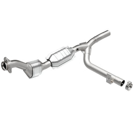 MagnaFlow Direct Fit Catalytic Converter 99 Ford F-150 4.6L