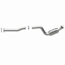 Load image into Gallery viewer, MagnaFlow Direct Fit Catalytic Converter 07-08 Express 2500 4.8L Passenger Side