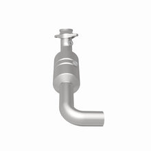 Load image into Gallery viewer, MagnaFlow Direct Fit Catalytic Converter 2009-2010 f-150 V8 5.4 OEM Underbody