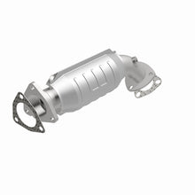 Load image into Gallery viewer, MagnaFlow Direct Fit Catalytic Converter Audi 97-05 A4/A4 Quattro / Volkswagen 00-05 Passat 1.8L