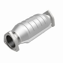 Load image into Gallery viewer, MagnaFlow Direct Fit Catalytic Converter Audi 81 91