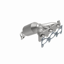 Load image into Gallery viewer, MagnaFlow Direct Fit Catalytic Converter 05-08 Hyundai Tucson/Kia Sportage 2.7 L P/S Manifold AWD