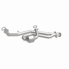 Load image into Gallery viewer, MagnaFlow California Direct Fit Catalytic Converter 01-03 Toyota Sienna 3.0L