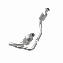 Load image into Gallery viewer, MagnaFlow Direct Fit Catalytic Converter OEM 2004 Dodge Dakota Underbody