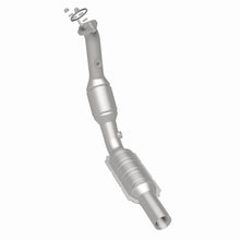 Load image into Gallery viewer, MagnaFlow Direct Fit Catalytic Converter California 10-11 Chevy Camaro V6 3.6LGAS