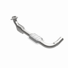 Load image into Gallery viewer, MagnaFlow Direct Fit Catalytic Converter 00-04 Ford E150 4.6L D/S