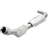 MagnaFlow Direct Fit Catalytic Converter 99-00 Ford F-150 4.2L 50S