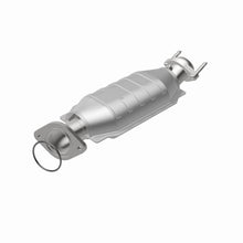 Load image into Gallery viewer, MagnaFlow Direct Fit Catalytic Converter 05-07 Ford Freestyle 3.0L