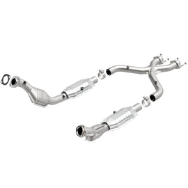 MagnaFlow Direct Fit Catalytic Converter 99-01 Ford Mustang 4.6L