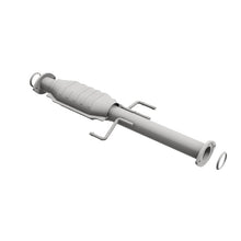 Load image into Gallery viewer, MagnaFlow Direct Fit Catalytic Converter 01-04 Toyota Tacoma 3.4L Rear