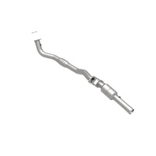 Load image into Gallery viewer, MagnaFlow Direct Fit Catalytic Converter 01-02 2500HD Passenger Side 8.1L