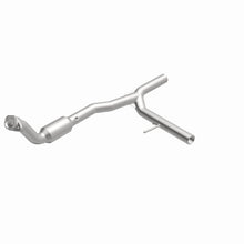 Load image into Gallery viewer, MagnaFlow Direct Fit Catalytic Converter OEM 05-08 Ford F150 4.2L V6 (Passenger Side)