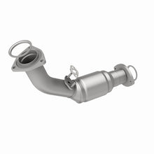 Load image into Gallery viewer, MagnaFlow Direct Fit Catalytic Converter 99-02 4Runner 3.4L frt OEM