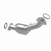 Load image into Gallery viewer, MagnaFlow Direct Fit Catalytic Converter 02-04 Tacoma 3.4L front 50S
