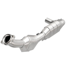 Load image into Gallery viewer, MagnaFlow Direct Fit Catalytic Converter 03-04 Exped 4.6L Driver Side