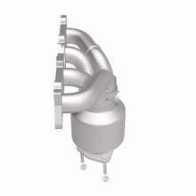Load image into Gallery viewer, MagnaFlow Conv DF 99-02 Saturn SC/SL/SW Series 1.9L Manifold