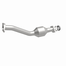 Load image into Gallery viewer, MagnaFlow Direct Fit Catalytic Converter 2012-2013 JUKE 1.6L Underbody