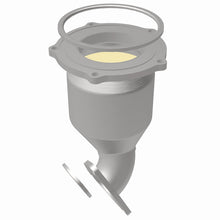 Load image into Gallery viewer, MagnaFlow Direct Fit Catalytic Converter 1996 Toyota Camry 2.2L